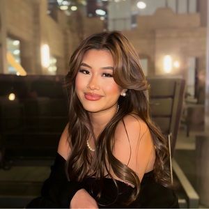 Meet your Posher, Cindy